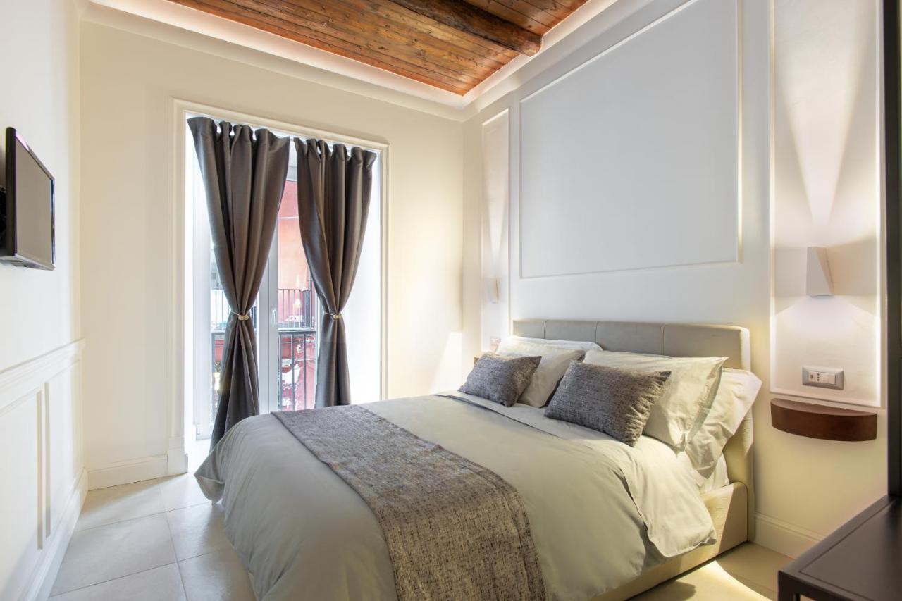 Fagi Rooms In Naples Exterior photo