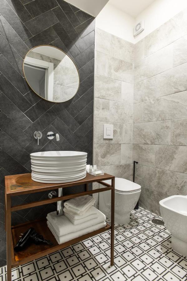 Fagi Rooms In Naples Exterior photo